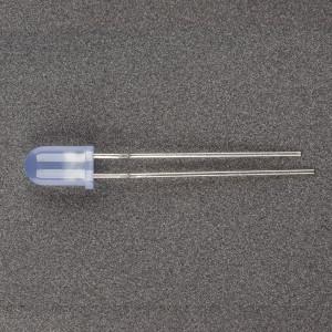ARL-5613UBD-3CD, Светодиод 5 мм, синяя диффузная линза. Цвет свечения синий (460-470 нм). Угол излучения 50°. Сила света Iv=2500 мкд при If=20 мА. VF=3-3.5 В. Рекомендуемый постоянный рабочий максимальный ток 16-17 мА.