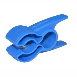 9504 QC, Инструменты для зачистки проводов и кусачки 1/2" & 3/4" Plastic Conduit Cutter