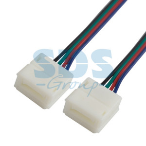 144-026 Коннектор соединительный (2 разъема) для RGB светодиодных лент с влагозащитой шириной