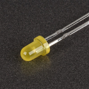 ARL-3514UYD-150MCD, Светодиод 3 мм, диффузная желтая линза. Цвет свечения желтый (580-595 нм). Угол излучения 60°. Сила света Iv=100-150 мкд при If=20 мА. VF=1.9-2.3 В.