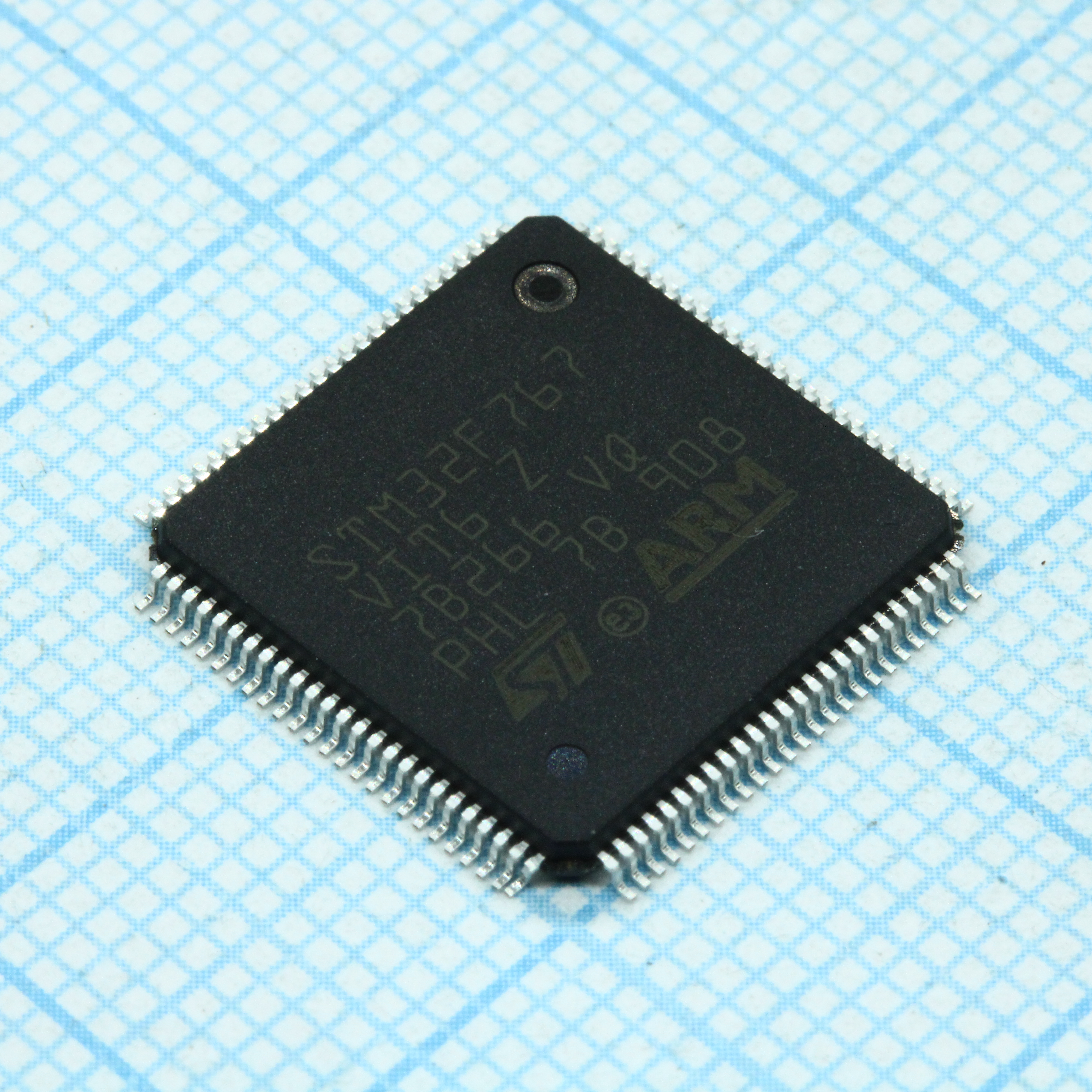 Микроконтроллер stm32.